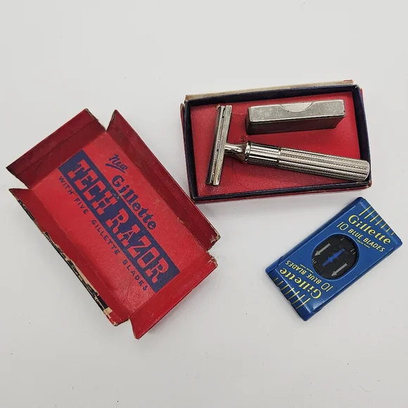 VINTAGE | Gillette Tech Razor original box & razor case - Picture 2 of 6